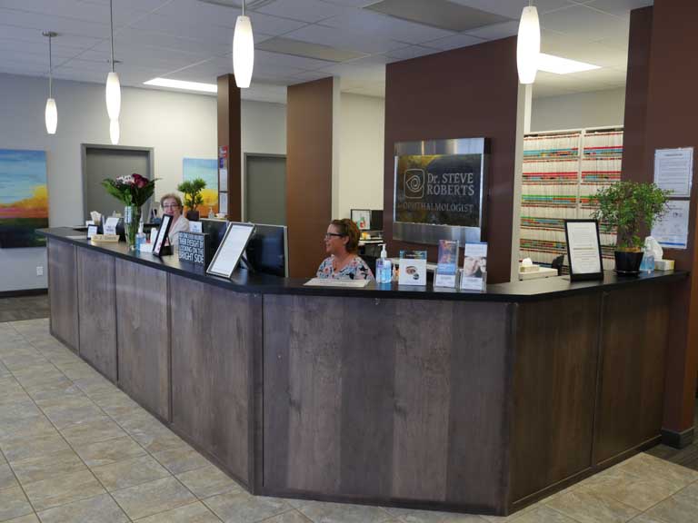 About Dr. Steve Roberts Professional Corp. Eye Doctor Grande Prairie